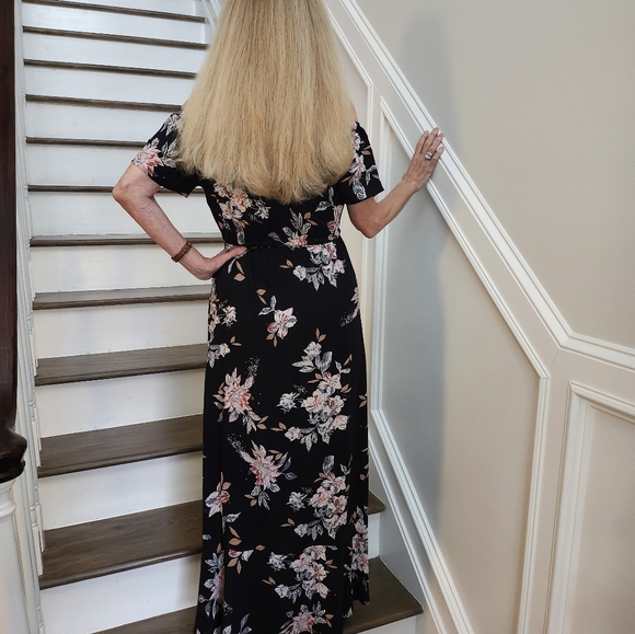 Lascana Venus Black and Peach/Pink Floral Maxi Dress, Small, $34 - Picture 10 of 14